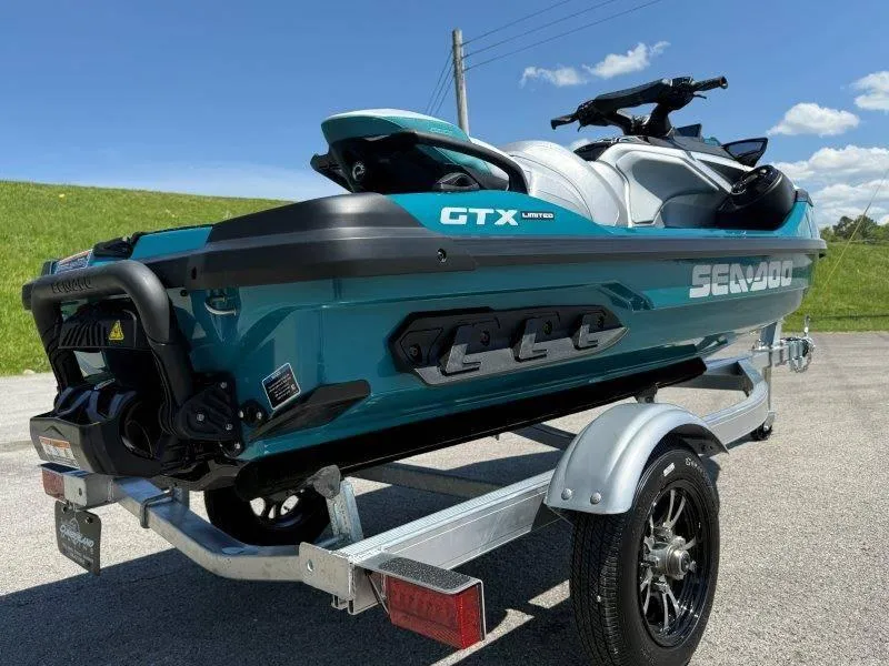 Slide: The Image of Sea-Doo GTX Limited 325 w/ Sound 2025 - 24