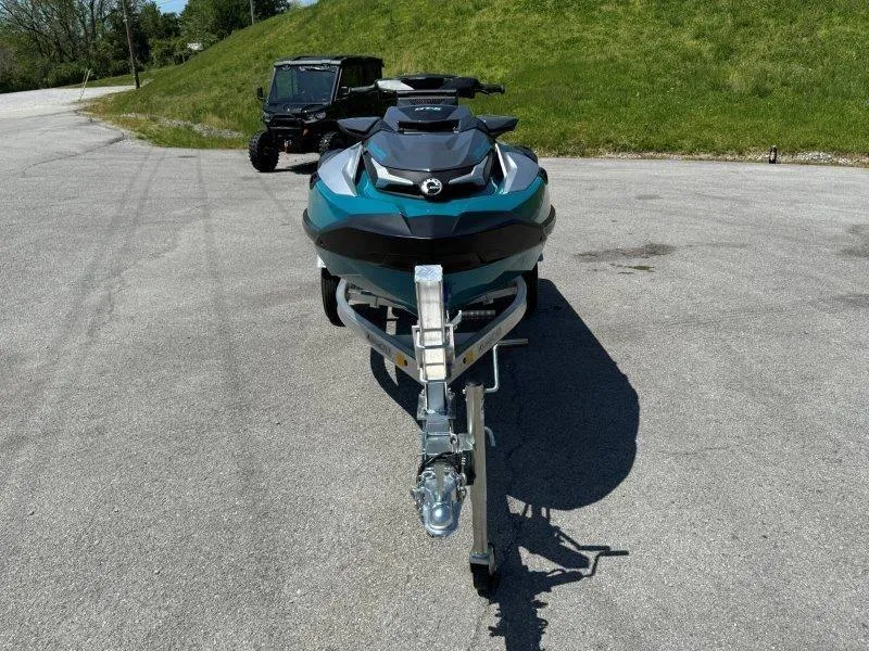 Slide: The Image of Sea-Doo GTX Limited 325 w/ Sound 2025 - 25