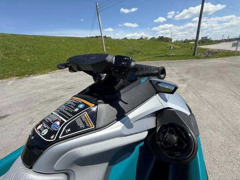 Slide: The Image of Sea-Doo GTX Limited 325 w/ Sound 2025 - 39