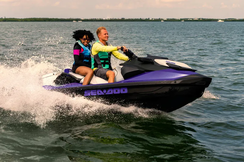 Slide: The Image of Sea-Doo GTI SE 130 w/ Sound 2025 - 5