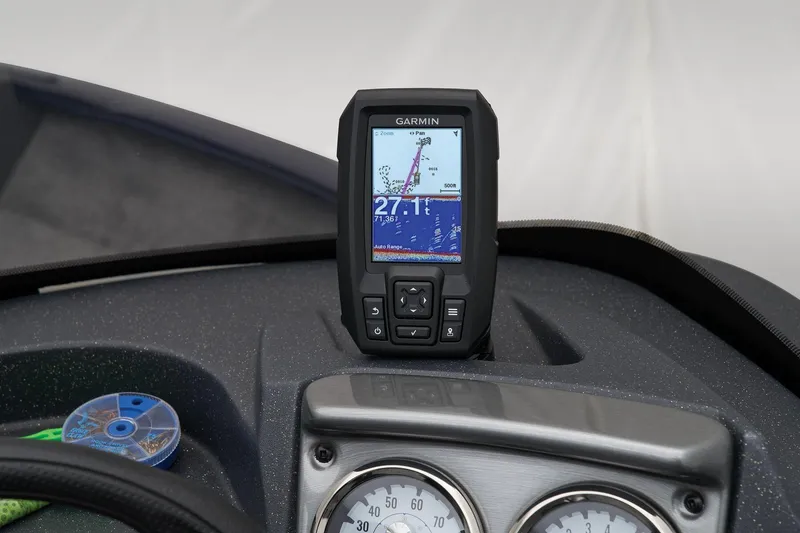 Slide: The Image of Tracker Pro Guide V-16 SC 2025 - 31