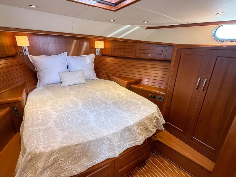 Slide: The Image of Luxurious cabin interior of 2014 Grand Banks 50 Eastbay SX yacht. - 29