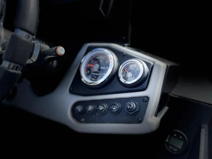 Slide: The Image of Ranger Z175 2021 - 11