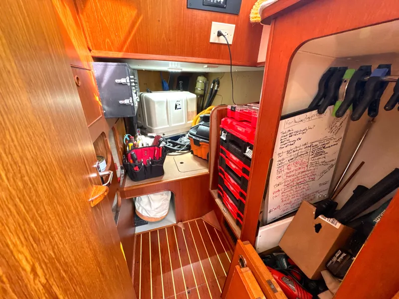 Slide: The Image of Bowman 48 Aft Cockpit 1999 - 57