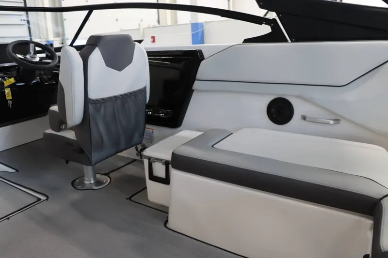 Slide: The Image of Yamaha AR250 2025 - 13