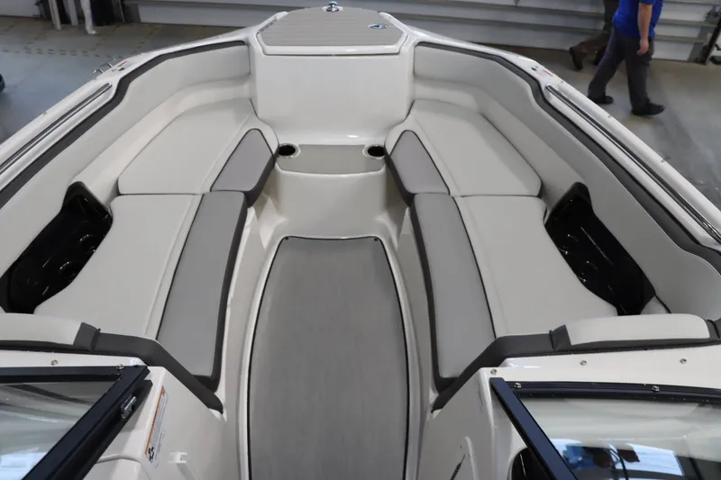 Slide: The Image of Yamaha AR250 2025 - 21