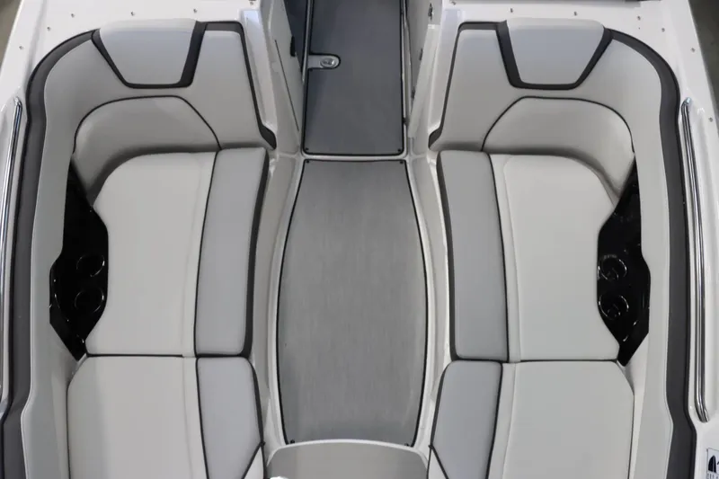 Slide: The Image of Yamaha AR250 2025 - 25