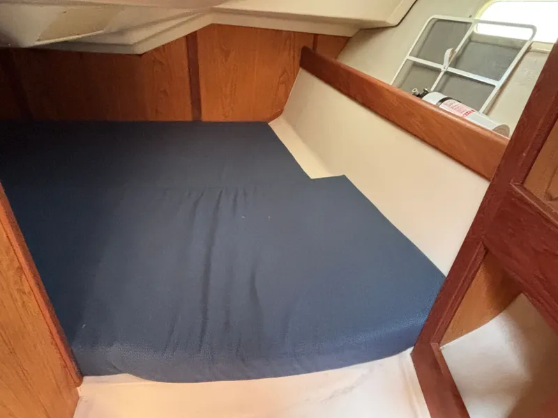 Slide: The Image of Hunter 320 2001 - 66