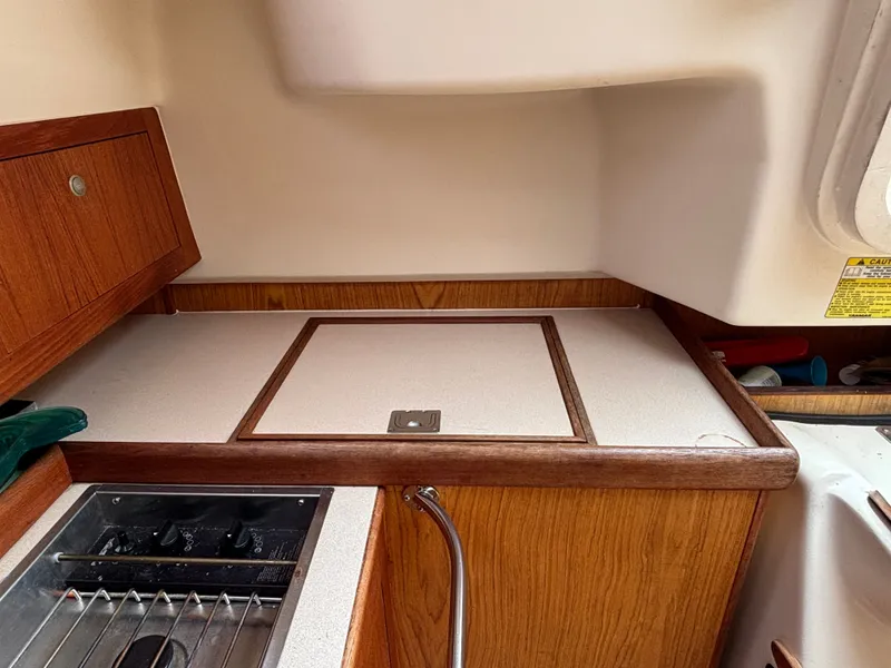 Slide: The Image of Hunter 320 2001 - 79