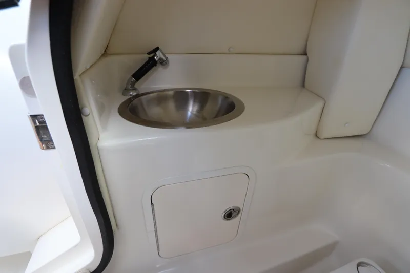 Slide: The Image of Interior of 2009 Sea Ray 270 Select EX with sink. - 21