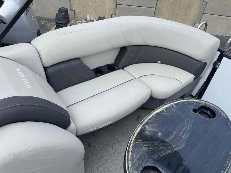 Slide: The Image of Sylvan Mirage X5 2024 - 15