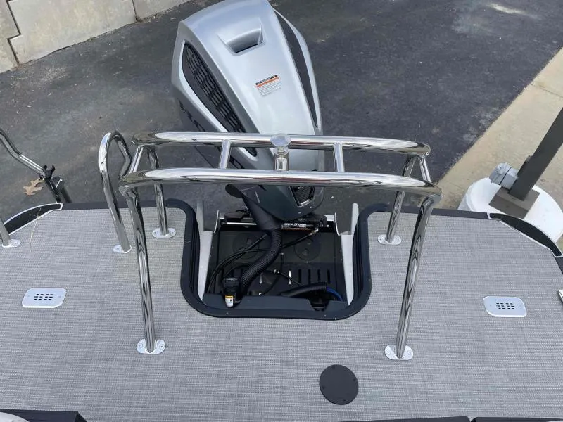 Slide: The Image of Sylvan Mirage X5 2024 - 16