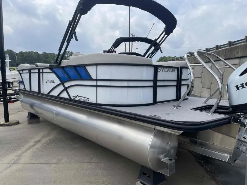 Slide: The Image of Sylvan Mirage X5 2024 - 3