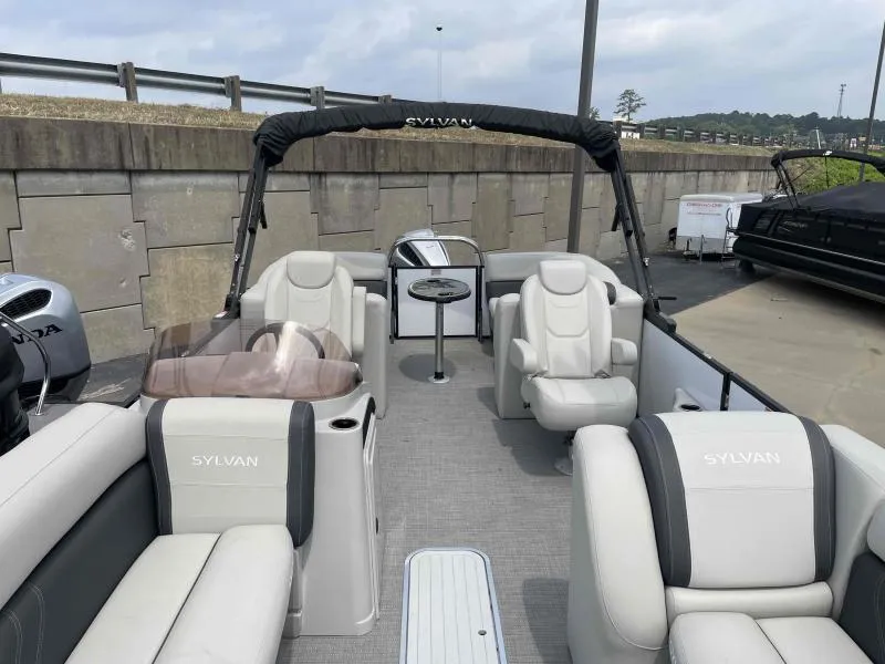 Slide: The Image of Sylvan Mirage X5 2024 - 5