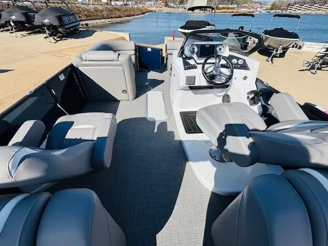 Slide: The Image of Sylvan S-3 LZ 2024 - 12