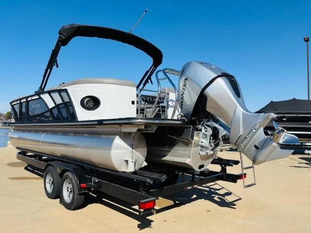 Slide: The Image of Sylvan S-3 LZ 2024 - 5