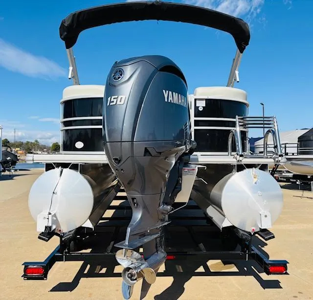 Slide: The Image of 2024 Sylvan Mirage 8522 LZ pontoon boat with Yamaha 150 outboard motor. - 6