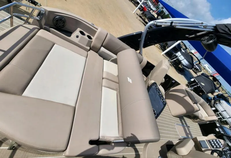 Slide: The Image of Starcraft MX 25 Q DH 2024 - 16