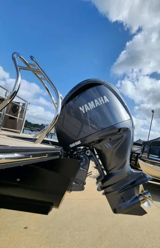 Slide: The Image of Starcraft MX 25 Q DH 2024 - 19