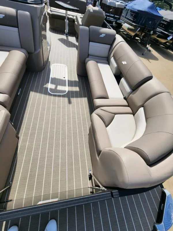 Slide: The Image of Starcraft MX 25 Q DH 2024 - 4