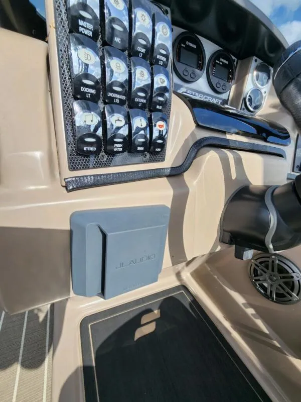 Slide: The Image of Starcraft MX 25 Q DH 2024 - 9