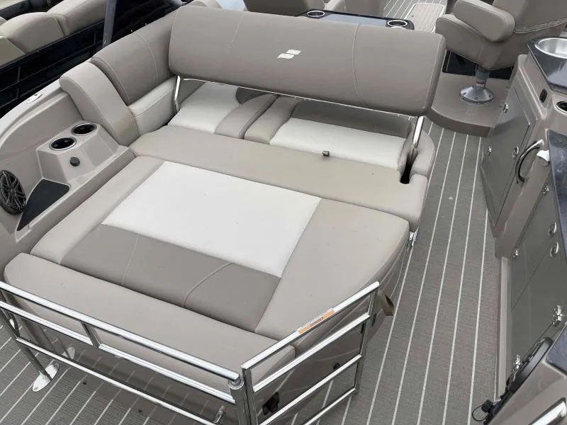 Slide: The Image of Starcraft MX 25 Q DH 2024 - 14