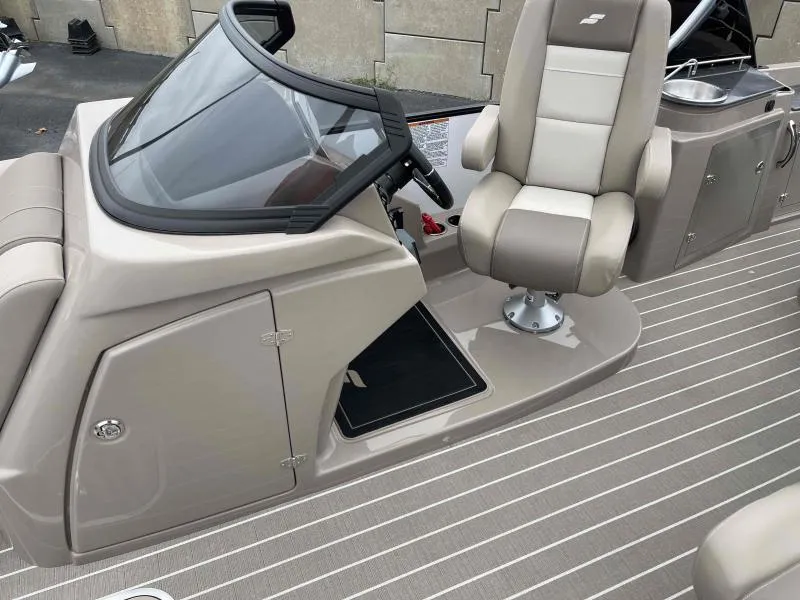 Slide: The Image of Starcraft MX 25 Q DH 2024 - 17