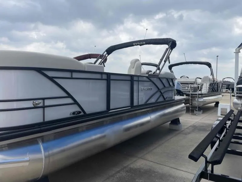 Slide: The Image of Sylvan Mirage X5 2024 - 1