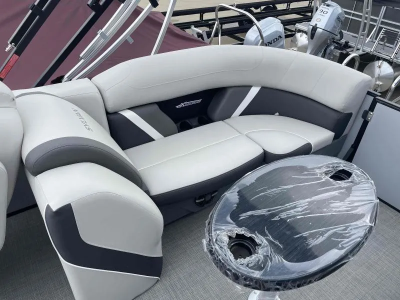 Slide: The Image of Sylvan Mirage X5 2024 - 15