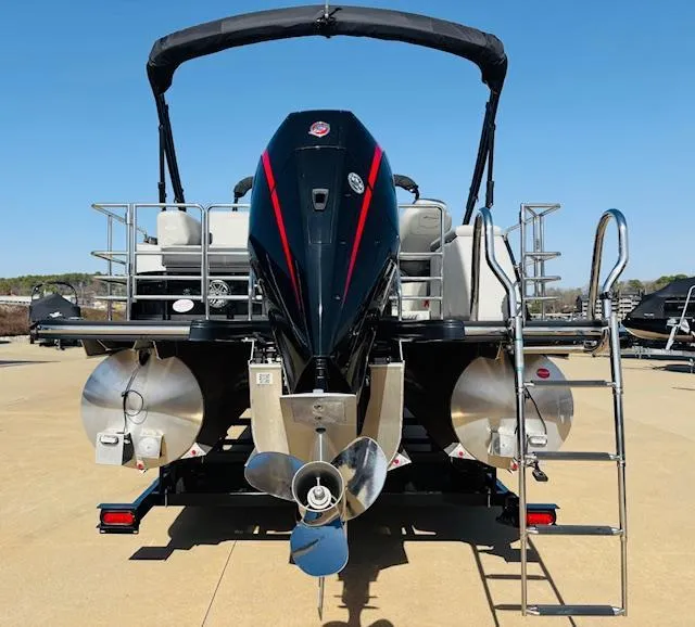 Slide: The Image of 2023 Starcraft SLS-5 Q DH boat, rear view with dual propellers and ladder. - 19