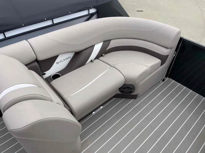 Slide: The Image of Sylvan S-3 LZ 2024 - 8