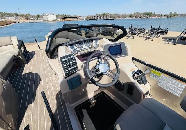 Slide: The Image of Starcraft MX 25 Q DC 2023 - 13