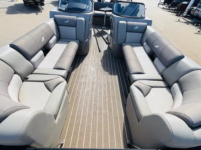 Slide: The Image of Starcraft MX 25 Q DC 2023 - 9