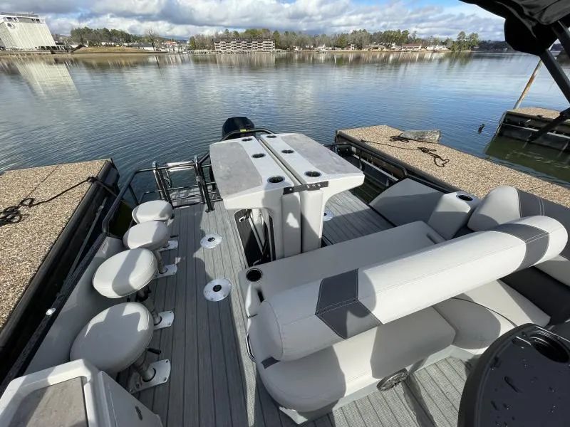 Slide: The Image of Sylvan L-3 DLZ DH BAR 2024 - 6