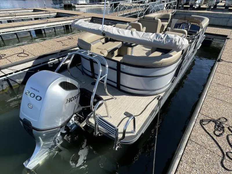 Slide: The Image of Starcraft EXS-3 2024 - 8