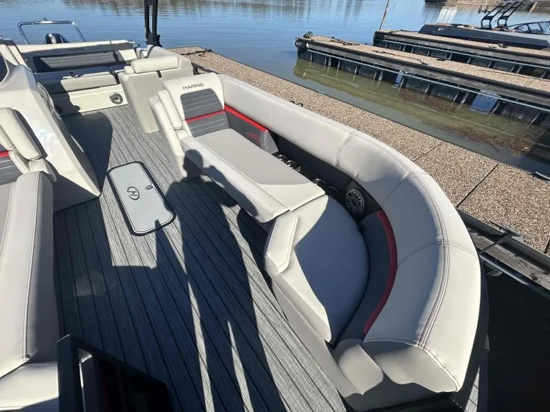 Slide: The Image of Harris SOLSTICE 250 2024 - 11