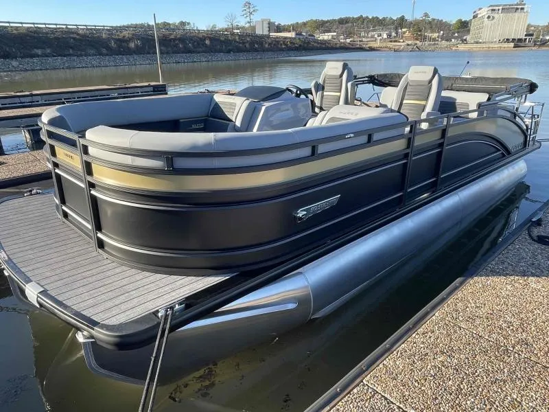 Slide: The Image of Harris SOLSTICE 230 2024 - 3