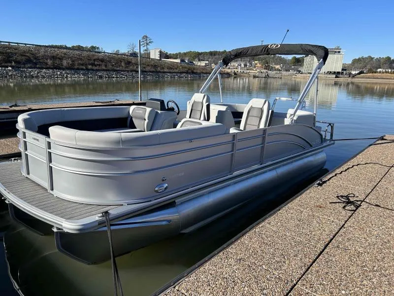 Slide: The Image of Harris HCX 23 CRUISER 230 2024 - 5