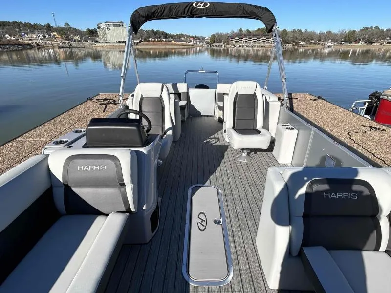 Slide: The Image of Harris HCX 23 CRUISER 230 2024 - 8