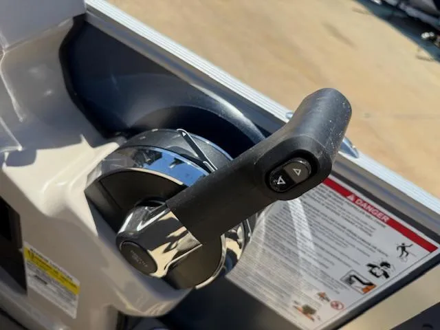 Slide: The Image of Throttle control of 2024 Harris Boats HCX 25 Cruiser 250, featuring ergonomic design and safety instructions. - 17