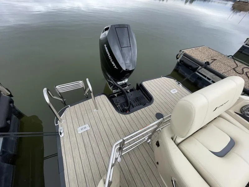 Slide: The Image of Starcraft RX 25 DL DC 2024 - 12