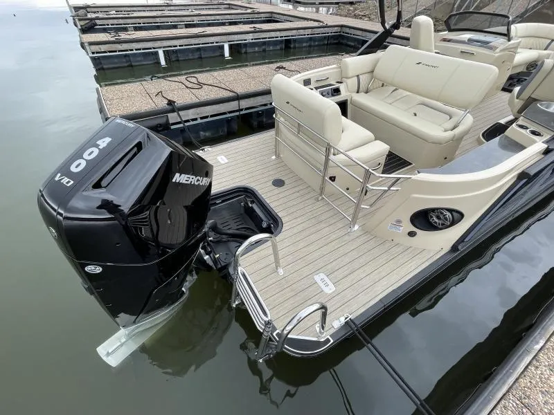 Slide: The Image of Starcraft RX 25 DL DC 2024 - 13