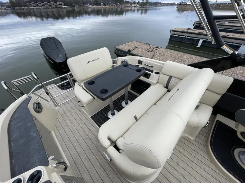 Slide: The Image of Starcraft RX 25 DL DC 2024 - 8