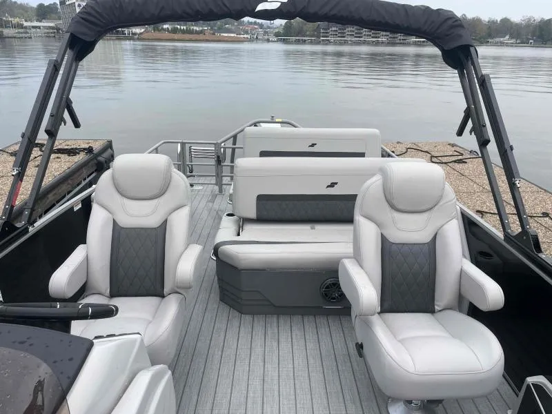 Slide: The Image of Starcraft CX 23 DL 2024 - 13