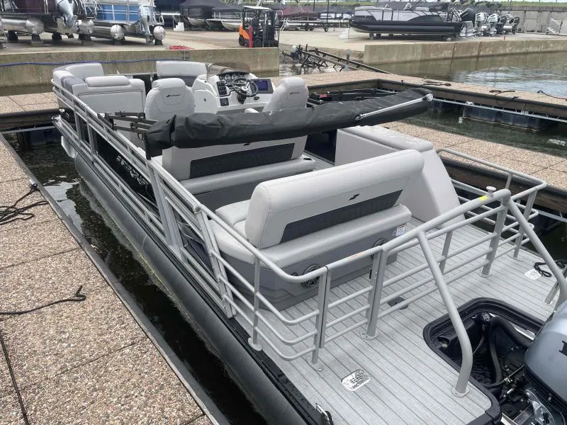 Slide: The Image of Starcraft CX 23 DL 2024 - 4