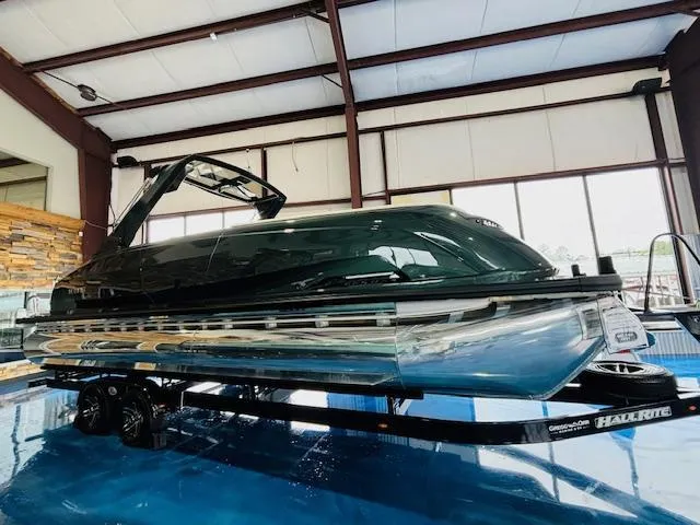 Slide: The Image of Harris CROWNE 250 2024 - 4