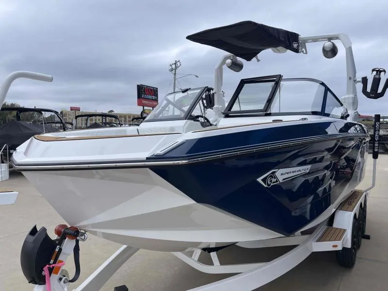 Slide: The Image of Nautique Super Air G23 2024 - 5