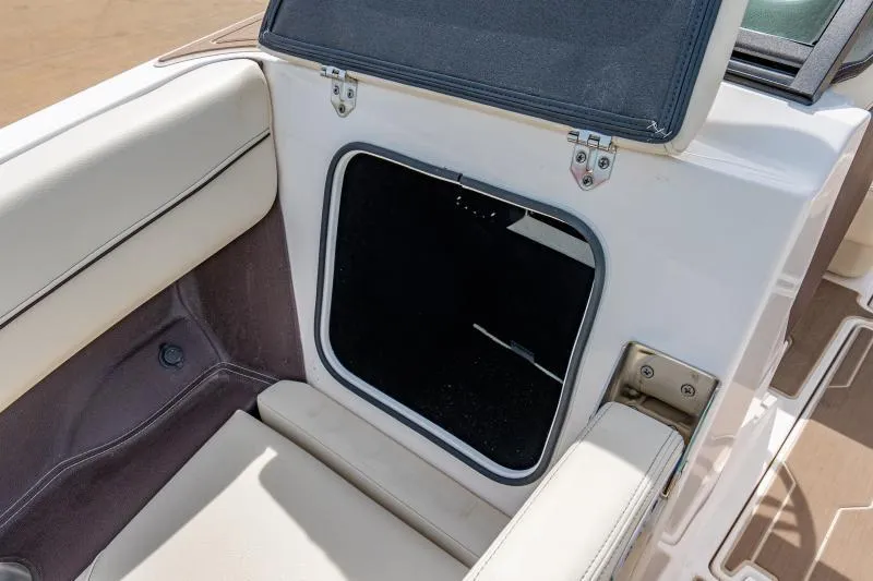 Slide: The Image of Regal LS6 2024 - 15