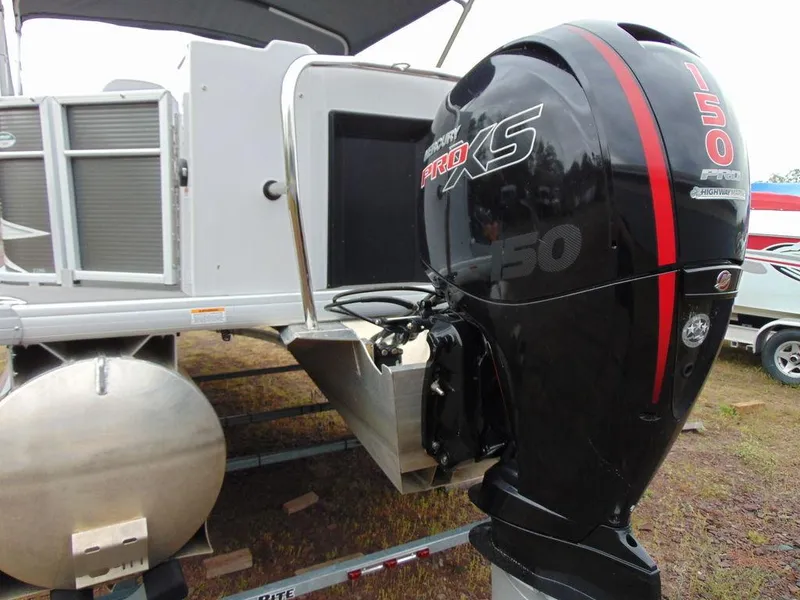 Slide: The Image of Godfrey Sweetwater 2286 FS 27 in. 2023 - 10