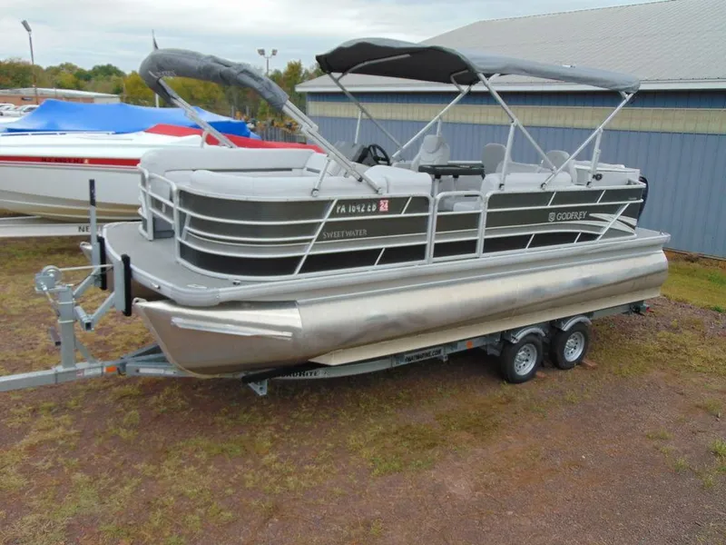 Slide: The Image of Godfrey Sweetwater 2286 FS 27 in. 2023 - 2